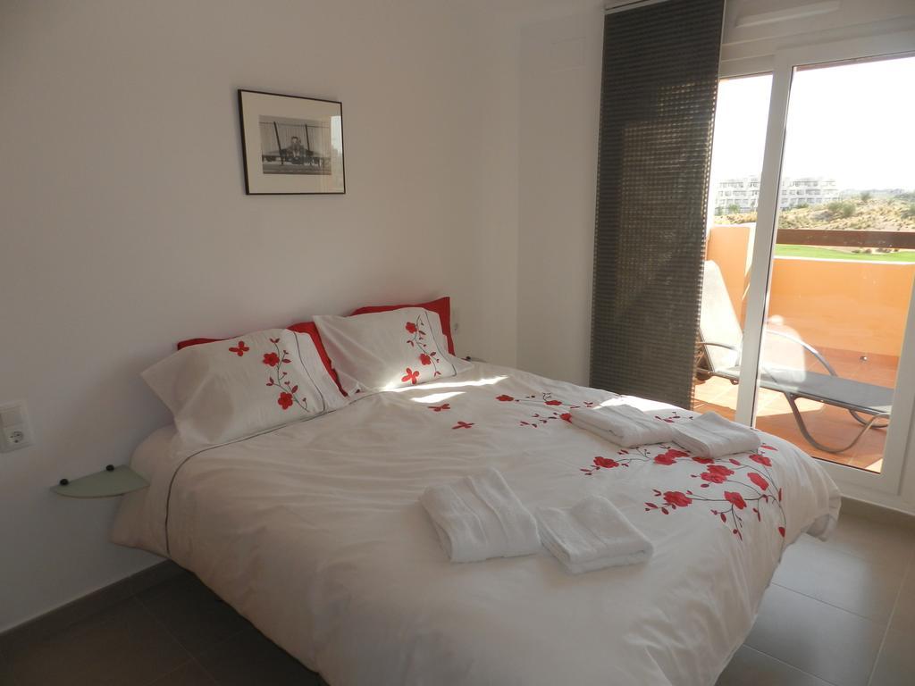 Apartment La Isla Terrazas de la Torre I Roldán Habitación foto